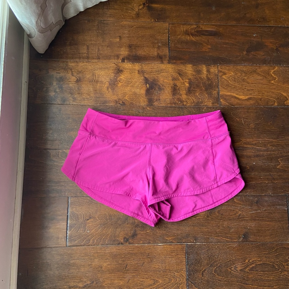 lululemon speed up shorts 2.5